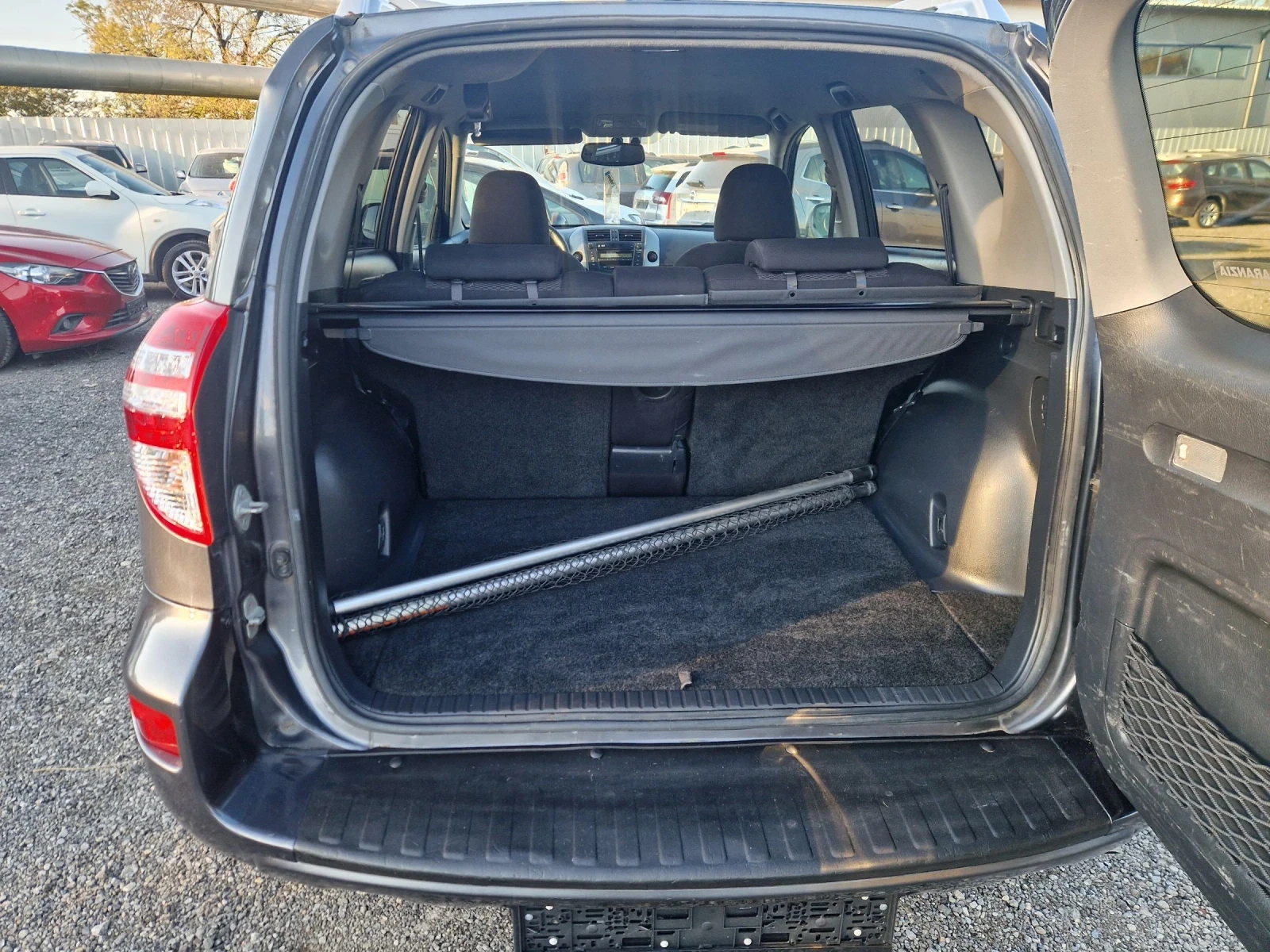 Toyota Rav4 2.2D-4D 150HP FACELIFT 4X4 ITAMLIA - изображение 7