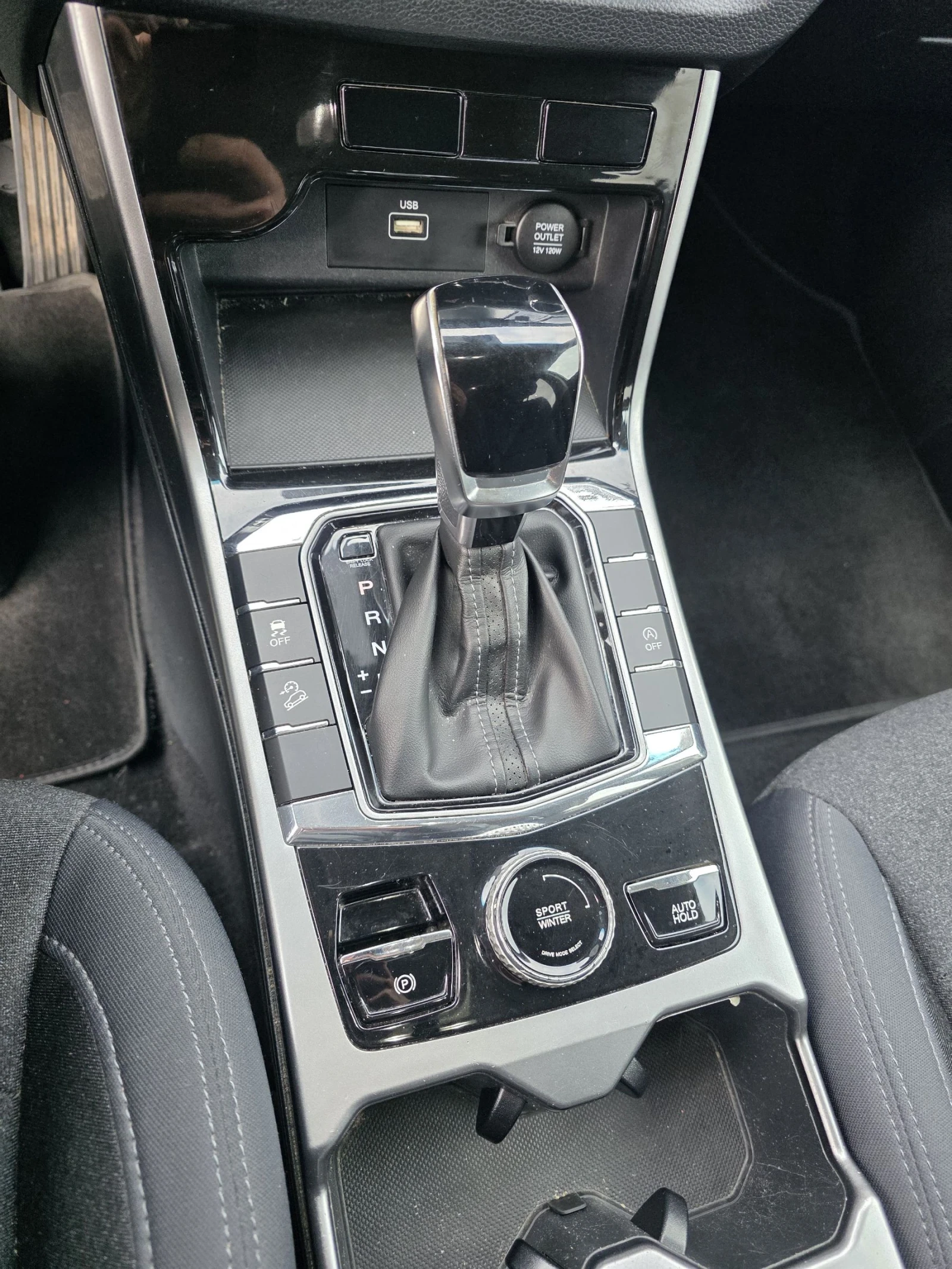 SsangYong Korando 1.5/GDI-TURBO/DISTRONIC/LINE-ASSIST/KEYLESS-GO/ - изображение 8