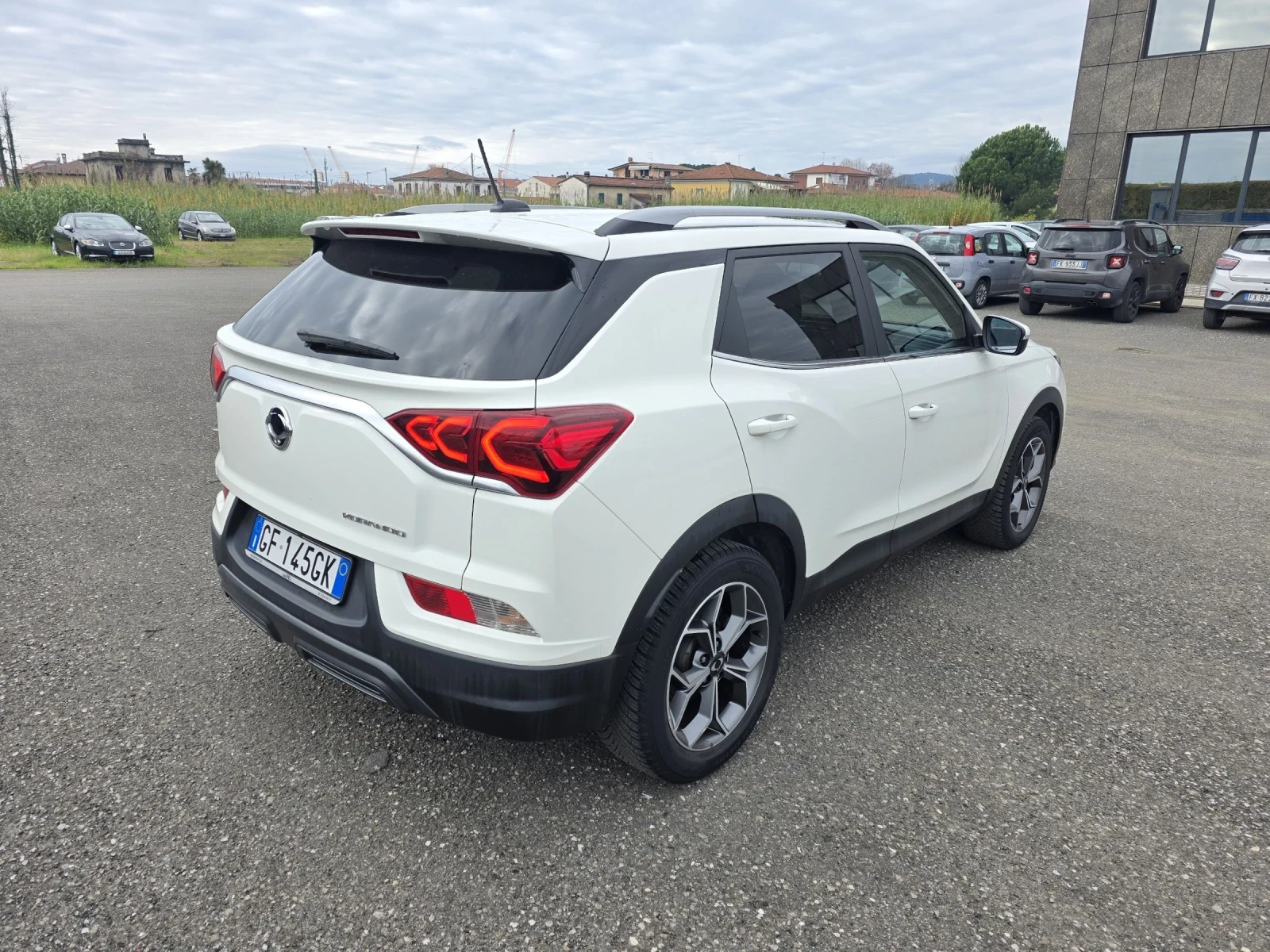 SsangYong Korando 1.5/GDI-TURBO/DISTRONIC/LINE-ASSIST/KEYLESS-GO/ - изображение 2
