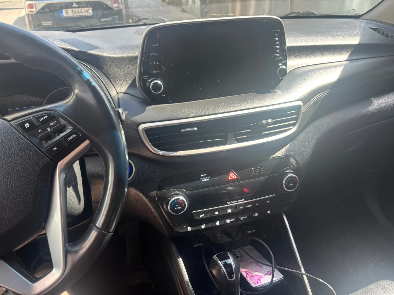 Hyundai Tucson, снимка 9 - Автомобили и джипове - 54178141