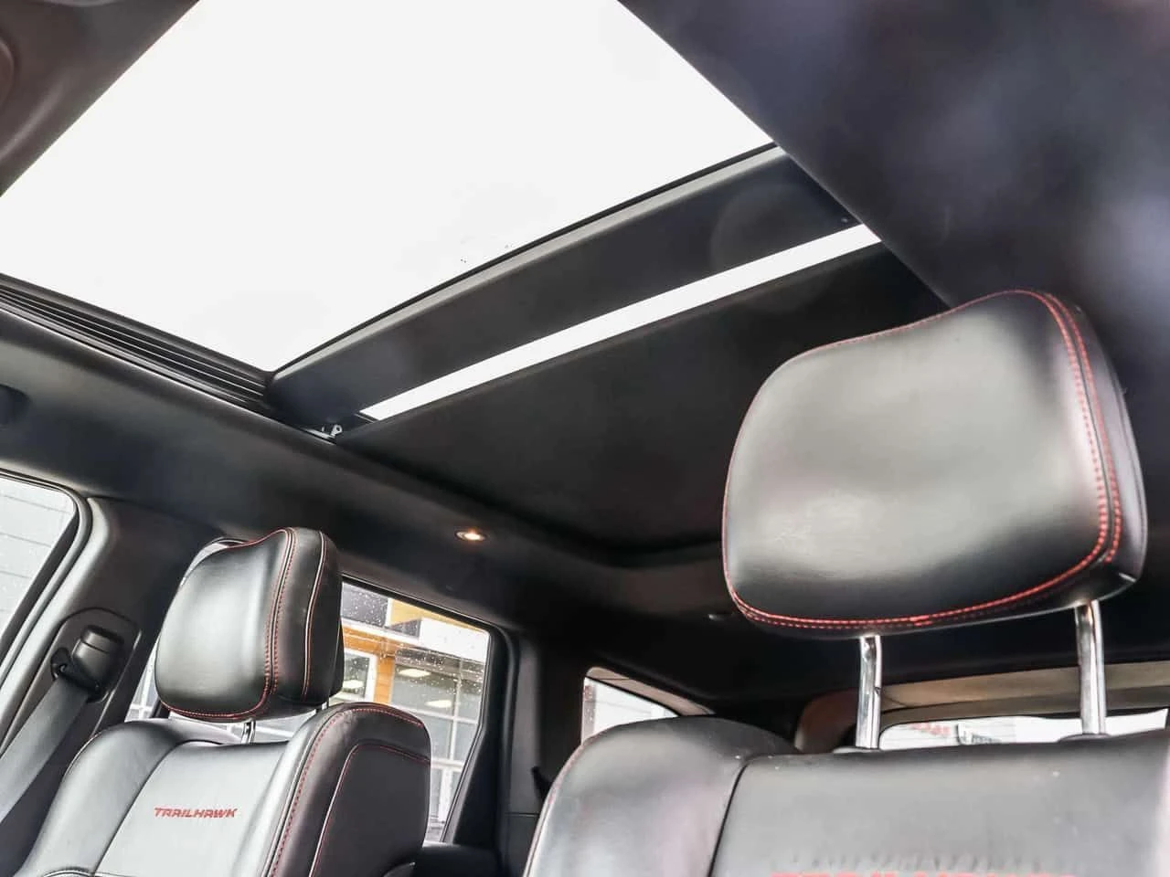 Jeep Grand cherokee * Trailhawk * CARFAX * ЦЕНА ДО БГ, снимка 16 - Автомобили и джипове - 54343721