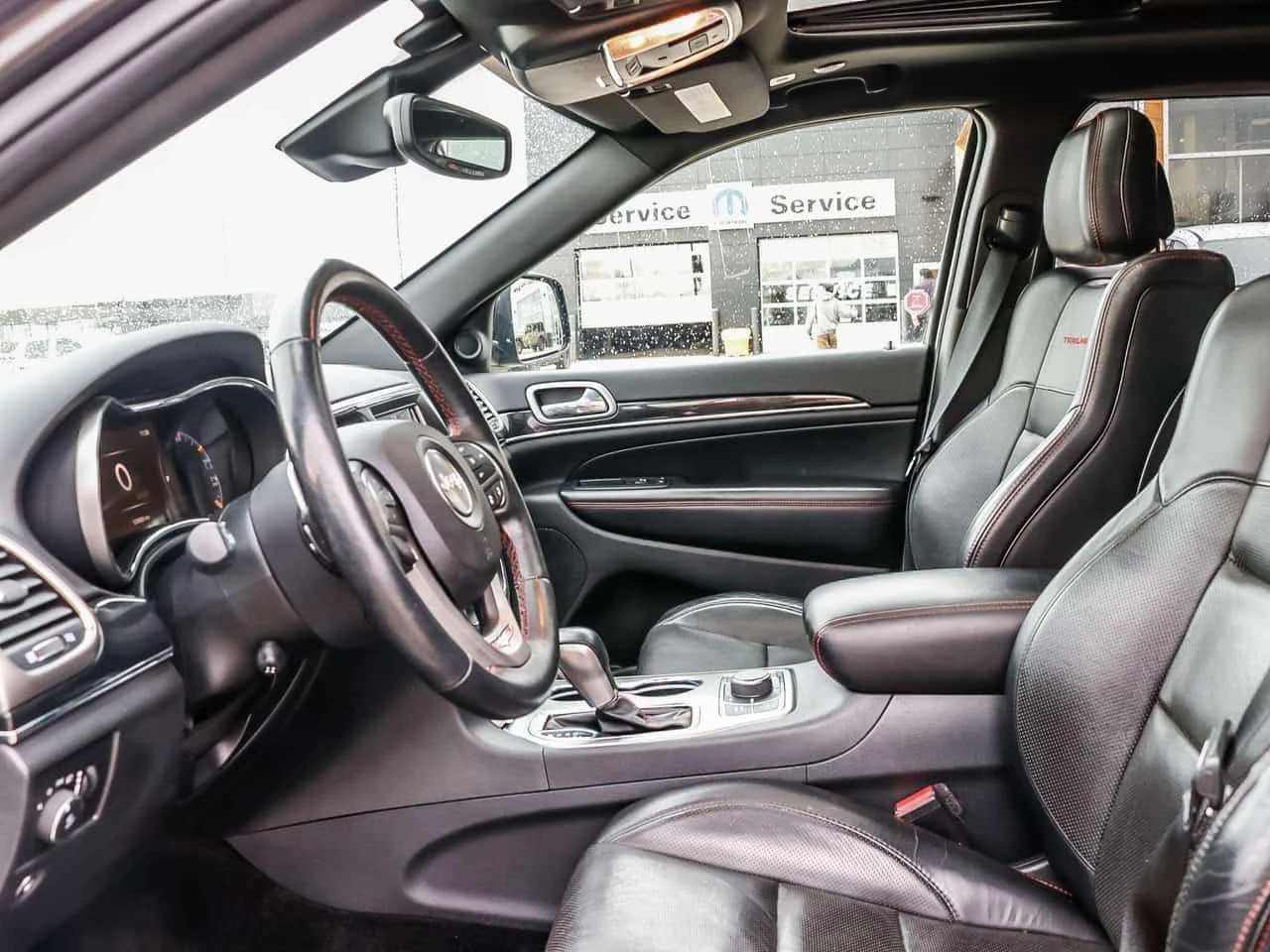 Jeep Grand cherokee * Trailhawk * CARFAX * ЦЕНА ДО БГ, снимка 14 - Автомобили и джипове - 54343721