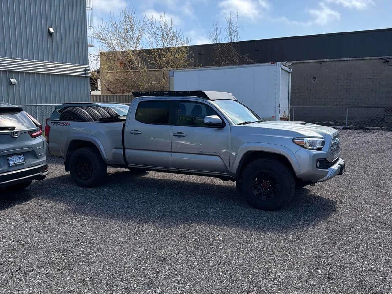 Toyota Tacoma | 4WD Double Cab V6 | CARFAX , снимка 4 - Автомобили и джипове - 54424037