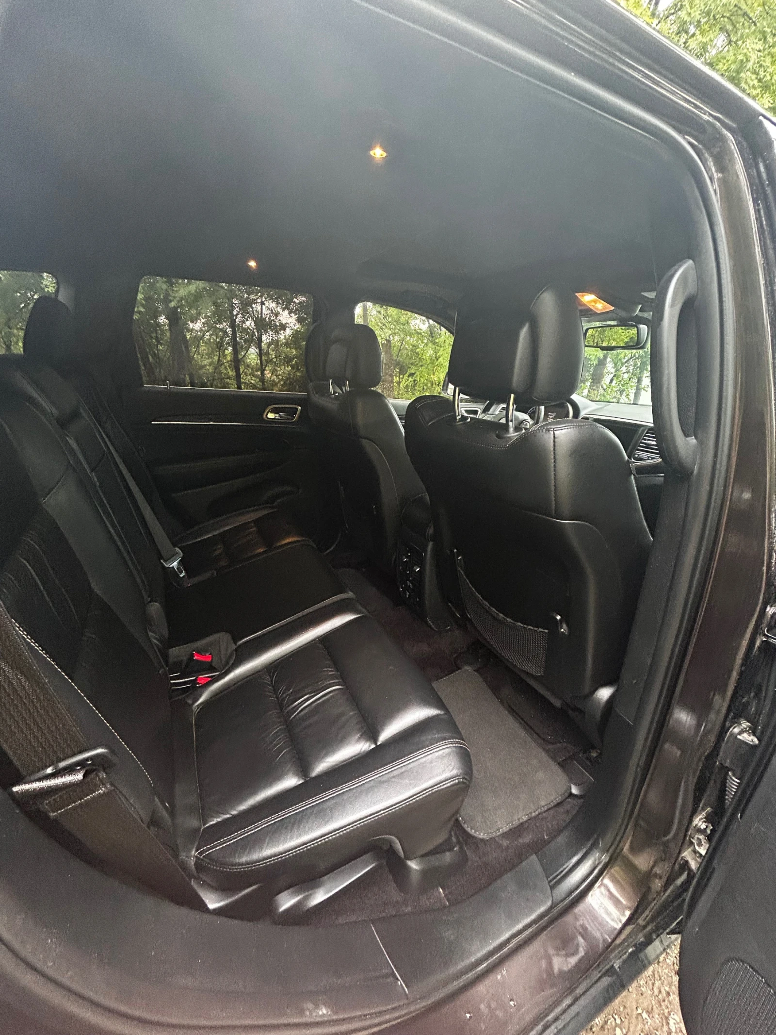 Jeep Grand cherokee WK 2 , снимка 6 - Автомобили и джипове - 54703515