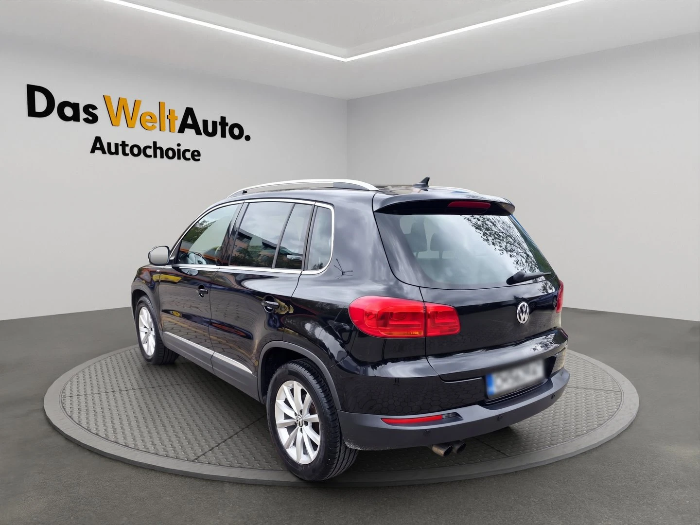VW Tiguan, снимка 3 - Автомобили и джипове - 55661233