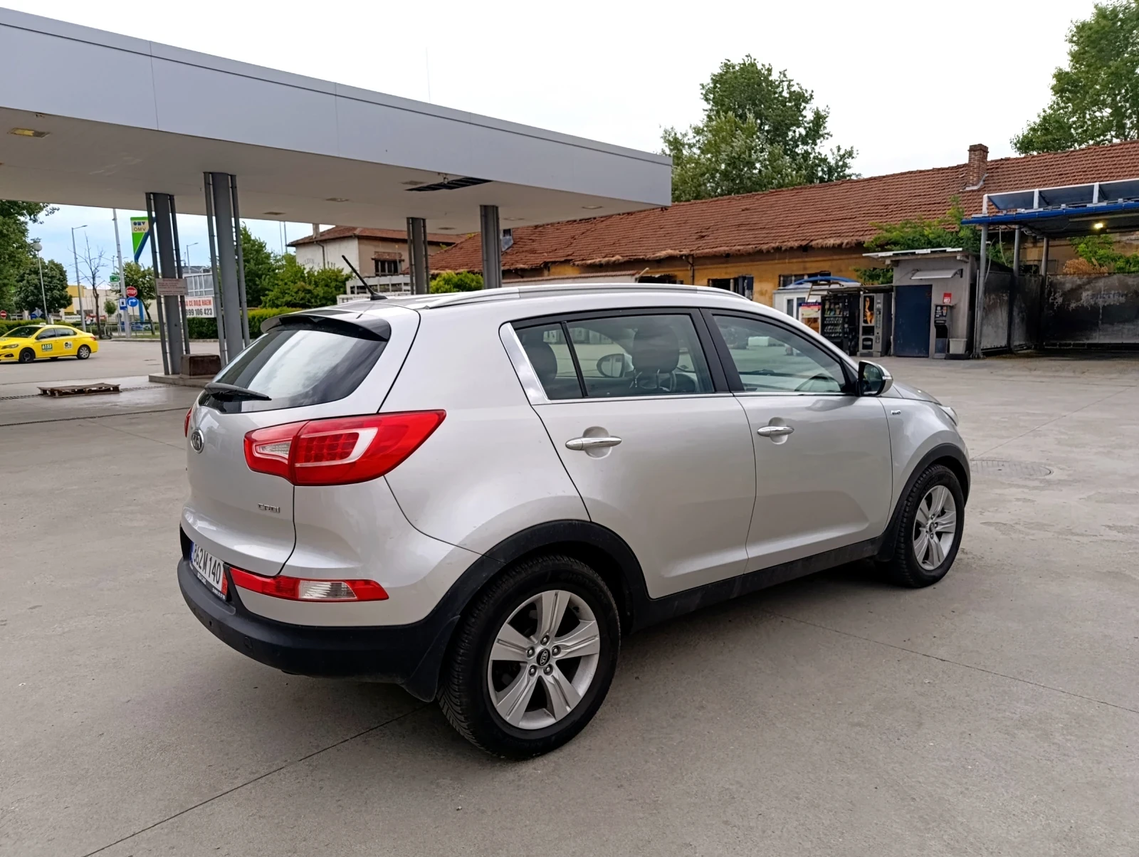 Kia Sportage Crdi , снимка 3 - Автомобили и джипове - 55562921
