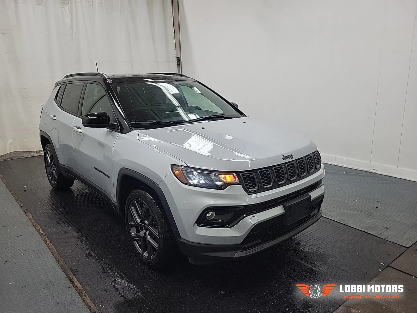 Jeep Compass, снимка 2 - Автомобили и джипове - 55928633
