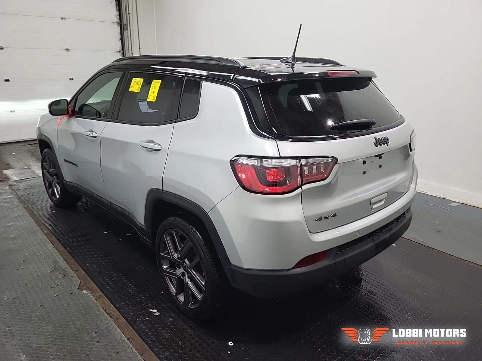 Jeep Compass, снимка 4 - Автомобили и джипове - 55928633