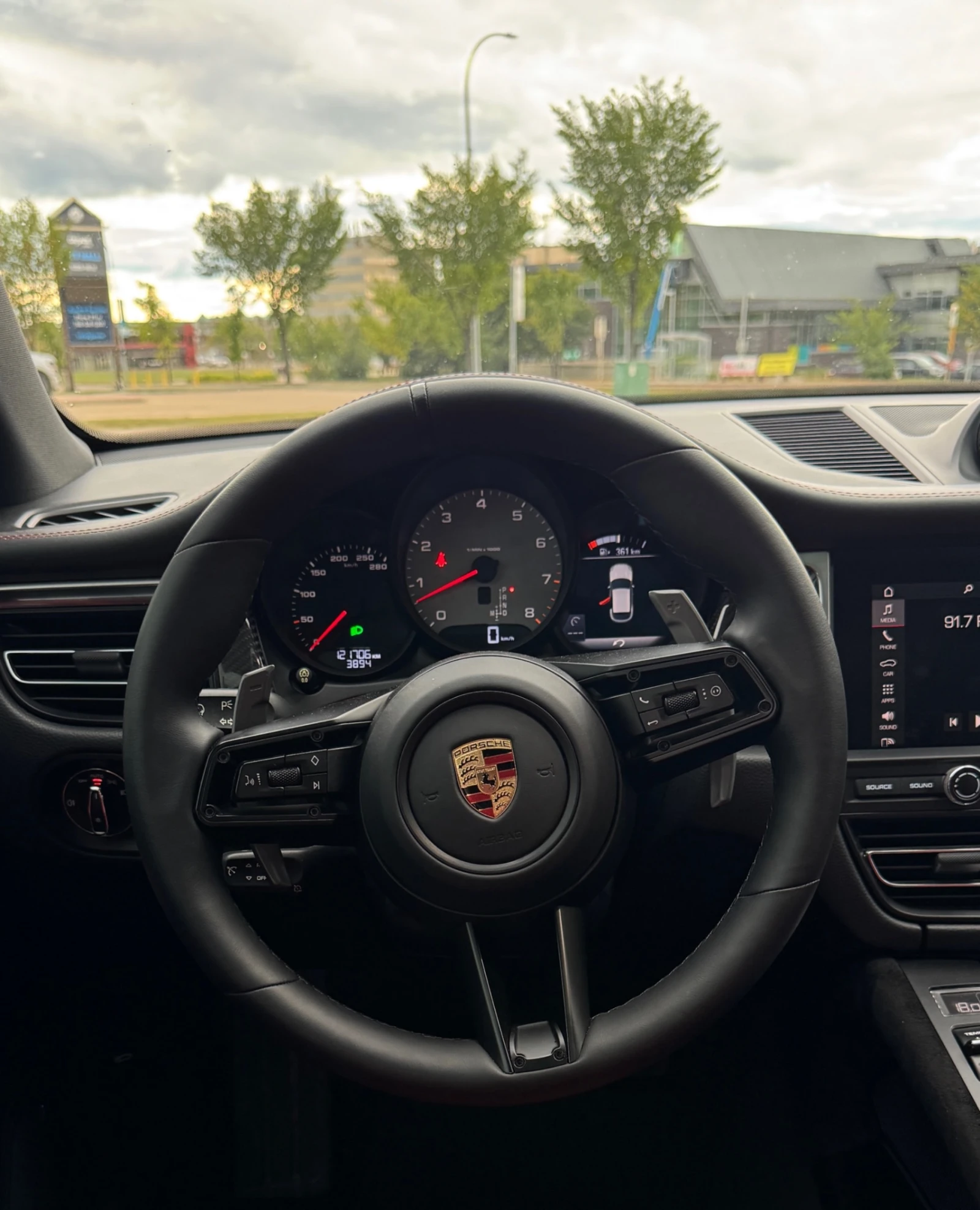 Porsche Macan S | CARFAX | АВТОФИНАНСИРАНЕ, снимка 8 - Автомобили и джипове - 56076157