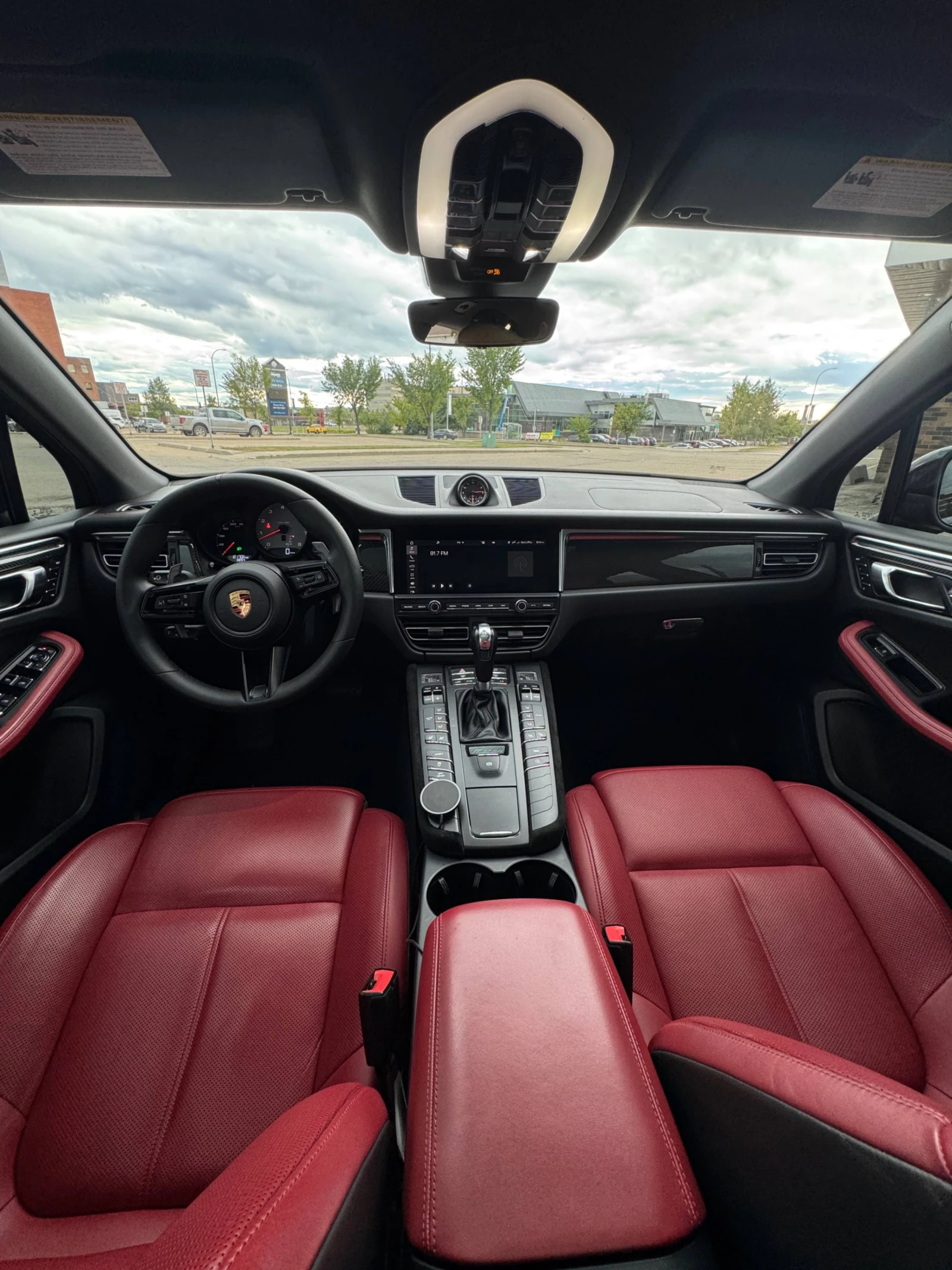 Porsche Macan S | CARFAX | АВТОФИНАНСИРАНЕ, снимка 9 - Автомобили и джипове - 56076157