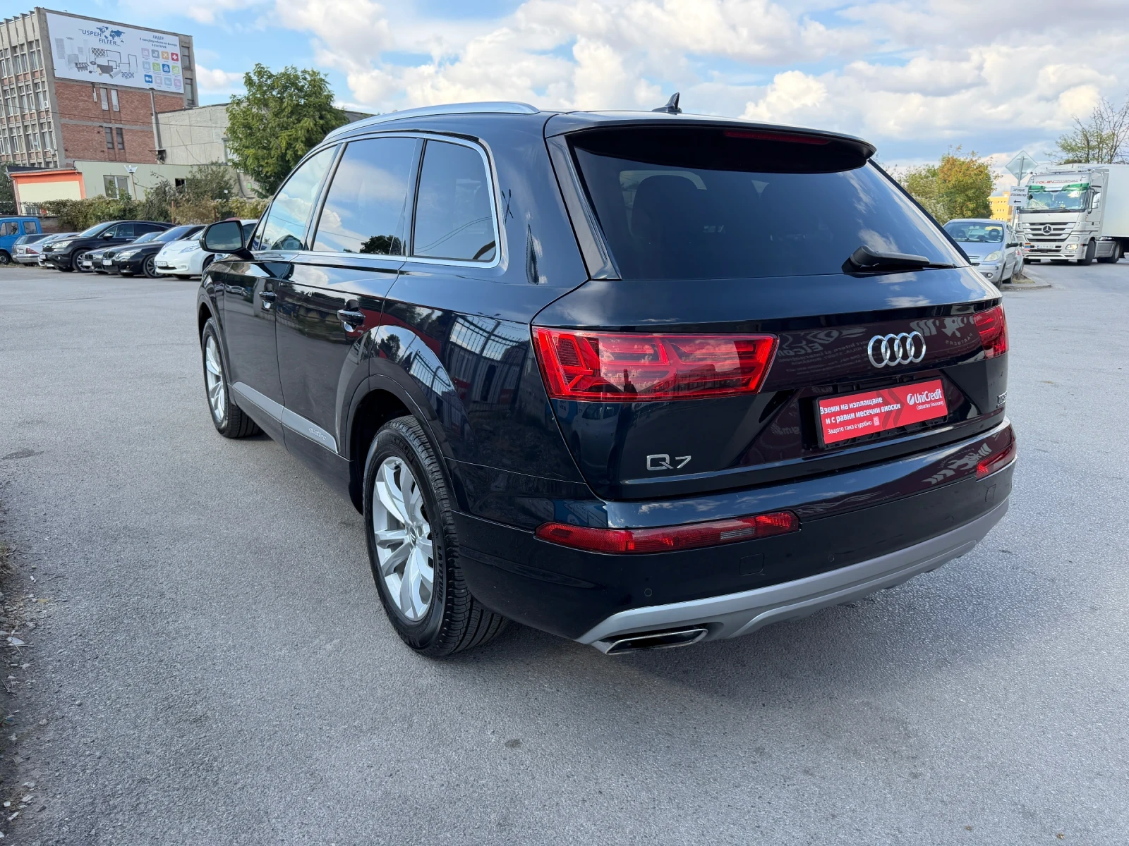 Audi Q7 3.0T TFSI / Обдухване / Панорама / 7 места, снимка 4 - Автомобили и джипове - 56199383