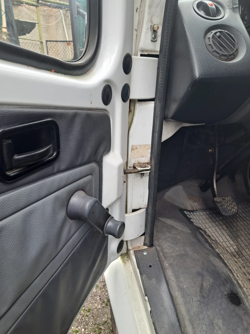 Mercedes-Benz 310 2.9 D, снимка 10 - Бусове и автобуси - 53293847