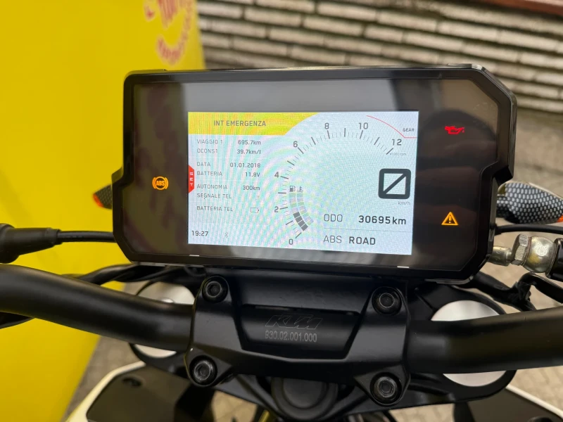 Ktm Duke 125, снимка 14 - Мотоциклети и мототехника - 53356790