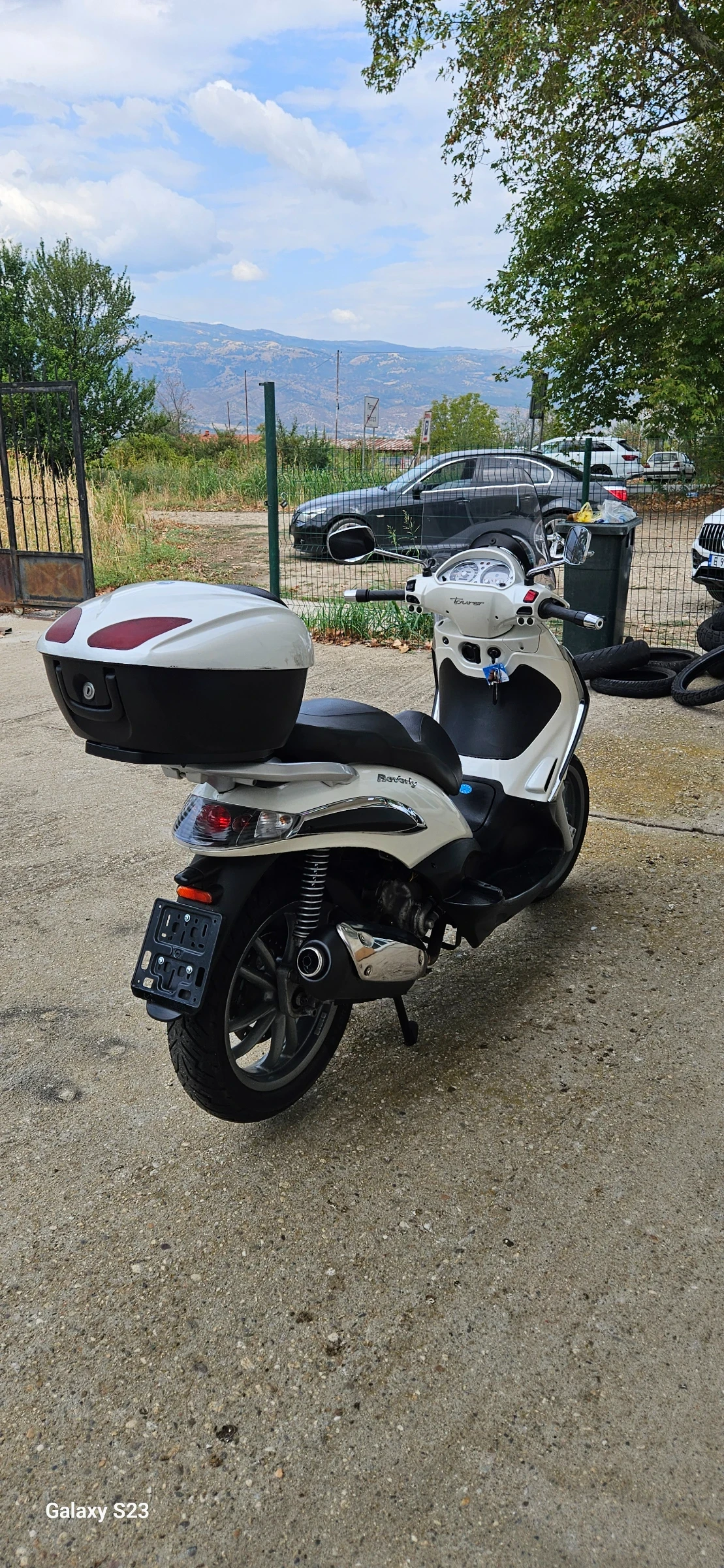 Piaggio Beverly Perfekten 300 cc - изображение 4