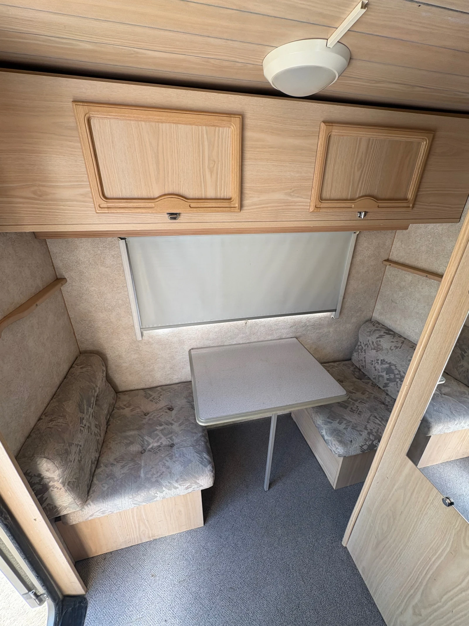 Каравана Caravelair Bamba 375 luxe, снимка 10 - Каравани и кемпери - 54443938