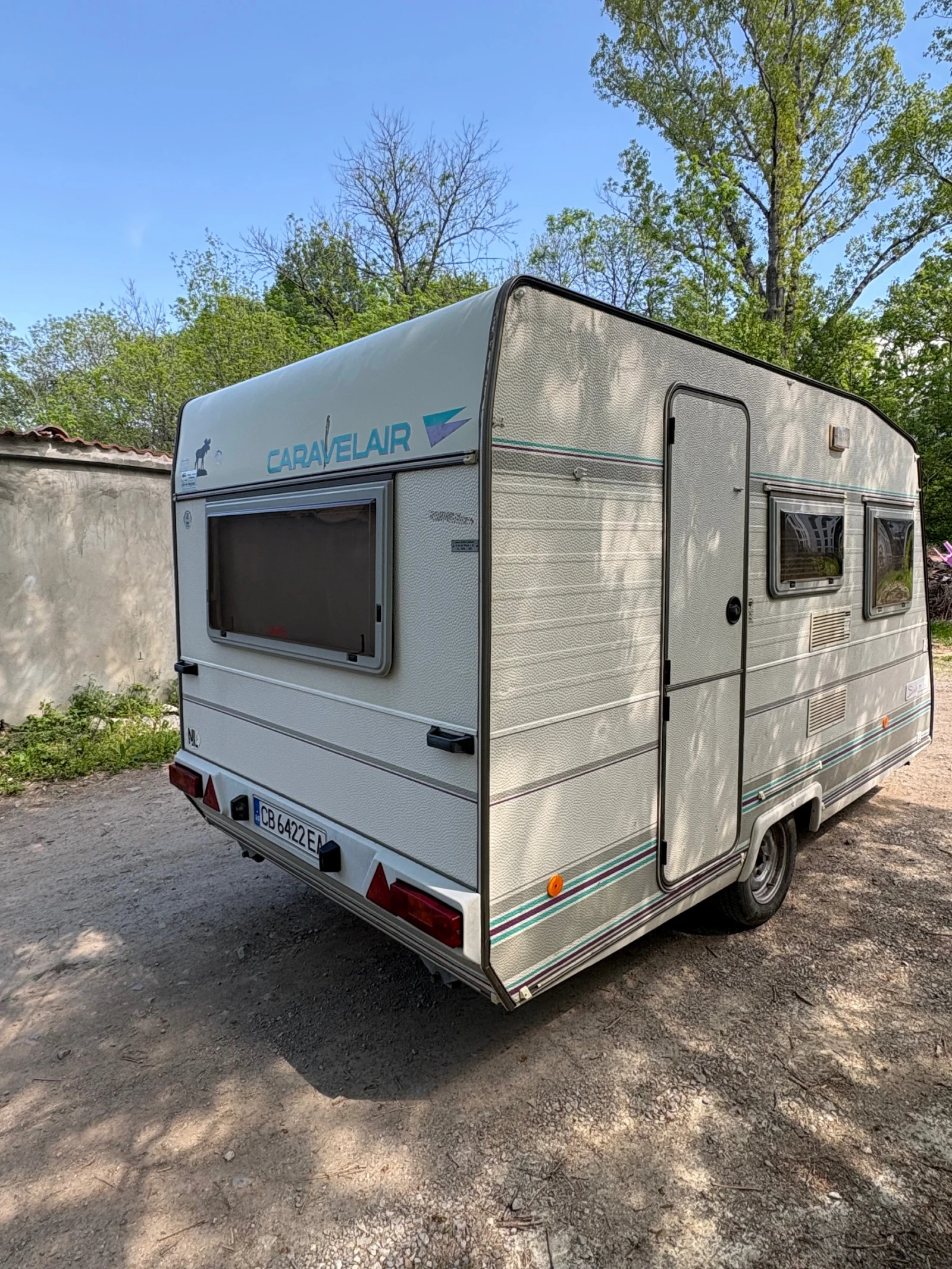 Каравана Caravelair Bamba 375 luxe, снимка 4 - Каравани и кемпери - 54443938