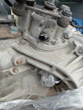 Скоростна кутия за Kia Carens 2.0 CRDI, 140 к.с.,дизел, пет скоростна, снимка 4