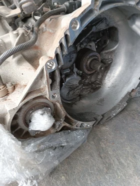 Скоростна кутия за Kia Carens 2.0 CRDI, 140 к.с.,дизел, пет скоростна, снимка 8