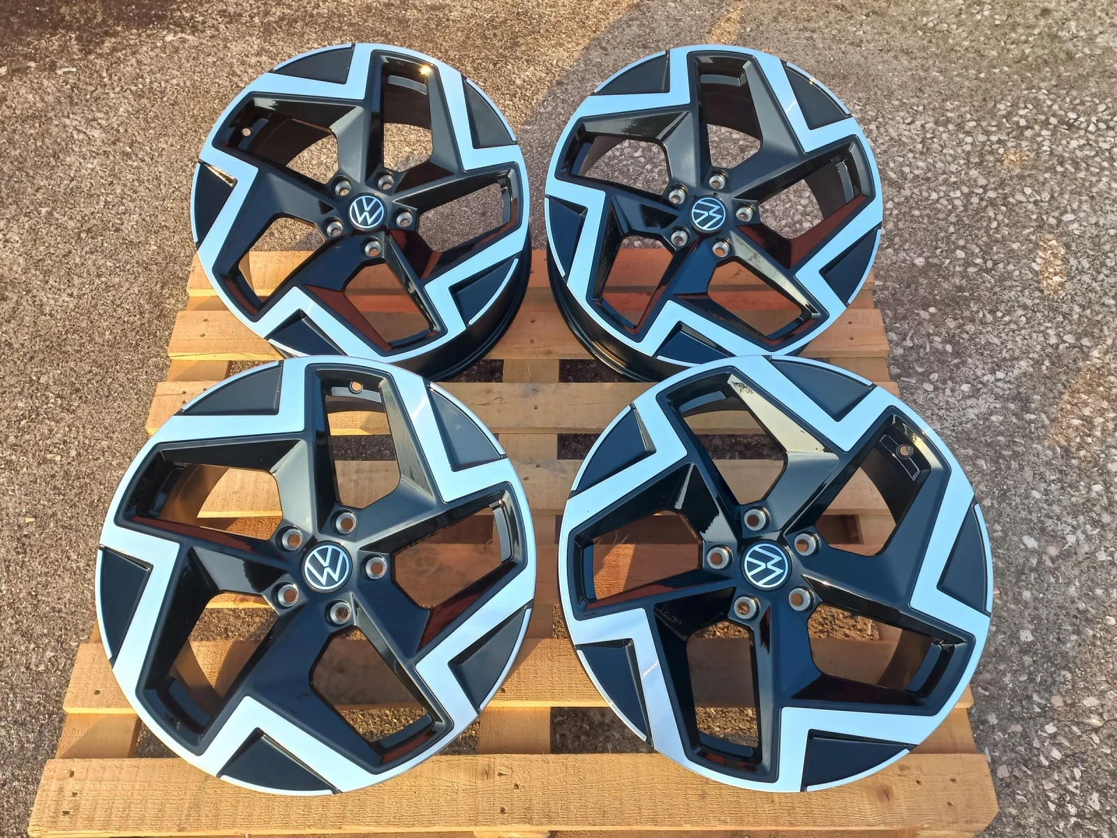 ������ �� VW | Mobile.bg � ����������� 2