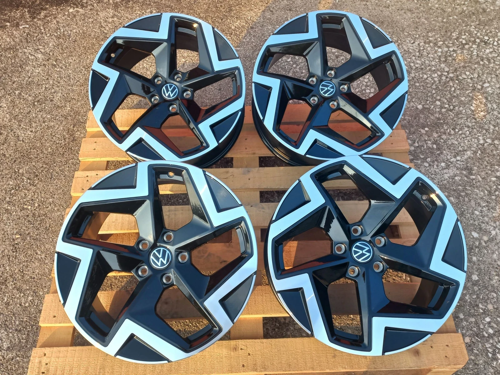 ������ �� VW | Mobile.bg � ����������� 1