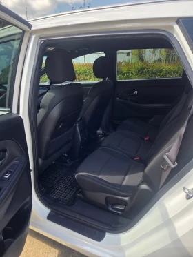 Kia Carens 1.7 CRDI , снимка 8