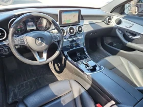 Mercedes-Benz C 300 * AMG Line * CARFAX * Без инциденти * , снимка 5