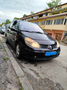 Renault Scenic, снимка 1 - Автомобили и джипове - 45718639