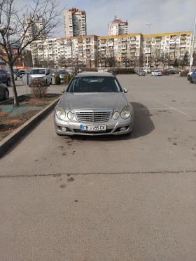 Mercedes-Benz E 220, снимка 3