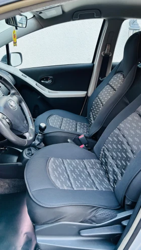 Toyota Yaris 1.4 D4D СЕРВИЗНА ИСТОРИЯ - 3299 € / 6452.28 лв. - 32596746 10