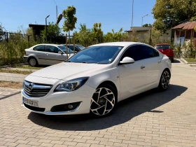 Opel Insignia купувана нова от БГ, Distronic, AndroidAuto/Carpla