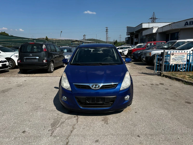 Hyundai I20, снимка 1 - Автомобили и джипове - 46600829