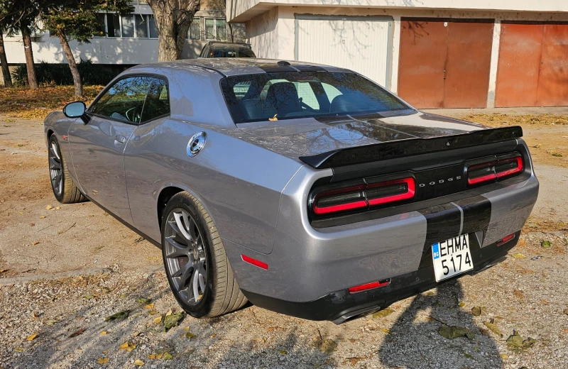 Dodge Challenger SRT, снимка 3 - Автомобили и джипове - 49180075