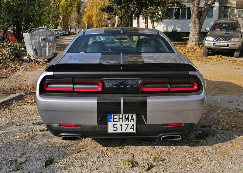 Dodge Challenger SRT, снимка 4 - Автомобили и джипове - 49180075