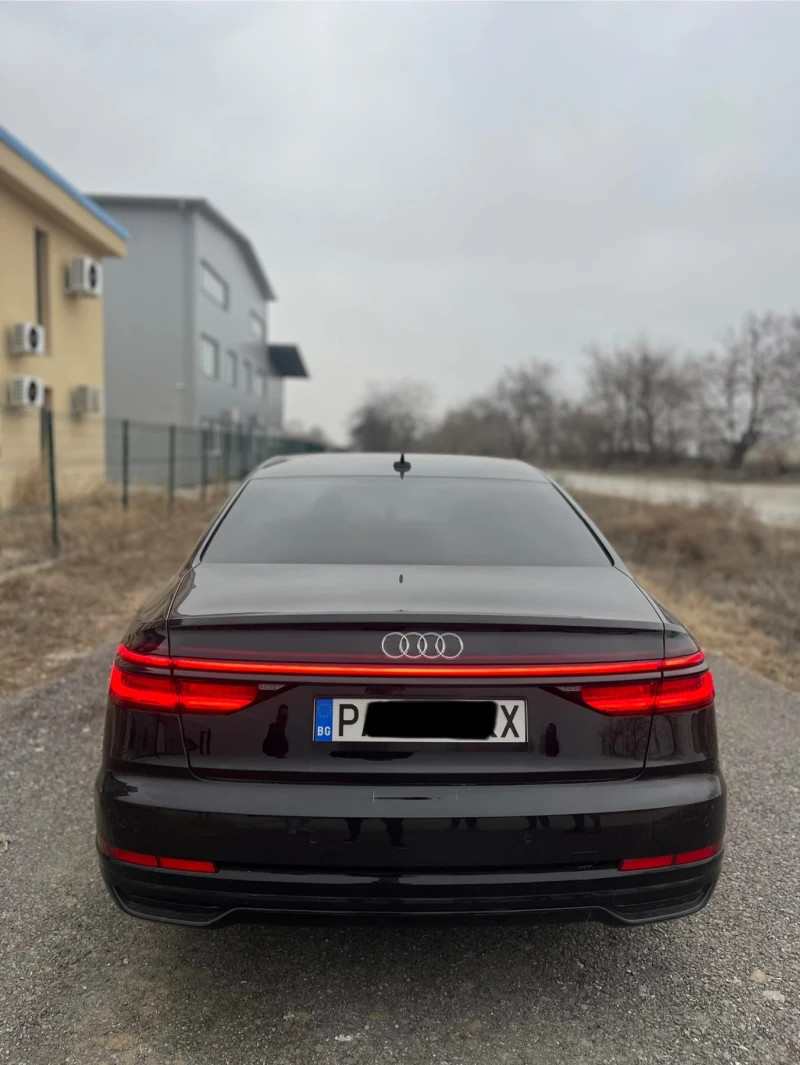 Audi A8 5.5TFSI, снимка 2 - Автомобили и джипове - 49350844