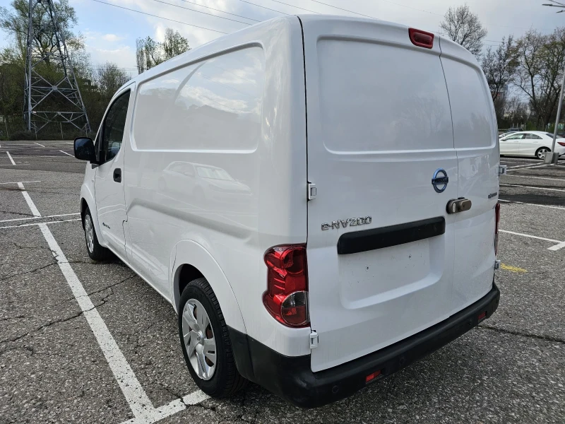 Nissan e-NV200 2018г. 36700км., снимка 5 - Автомобили и джипове - 52505473