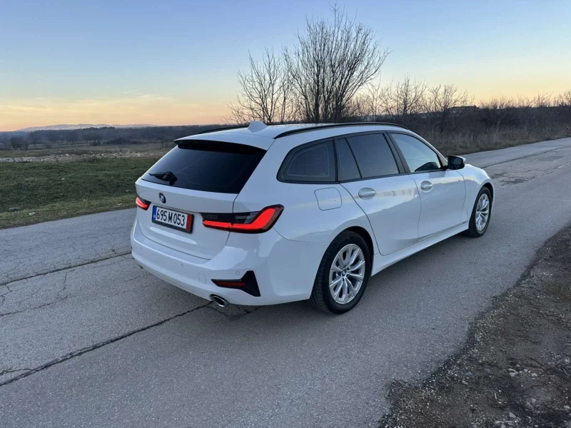 BMW 320 d 4x4, снимка 11 - Автомобили и джипове - 49878508