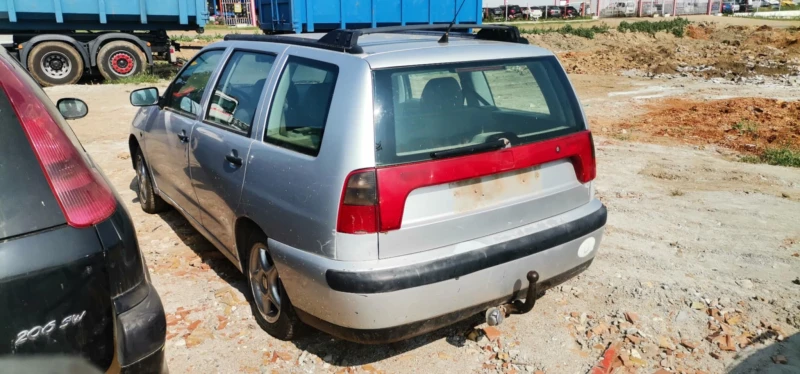 Seat Cordoba 1.4, снимка 3 - Автомобили и джипове - 50631409