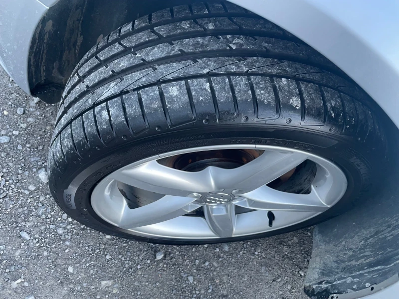 Audi A4 2.0TDI FACE NAVI ПОДГРЕВ LED BI-XENON, снимка 14 - Автомобили и джипове - 51351067