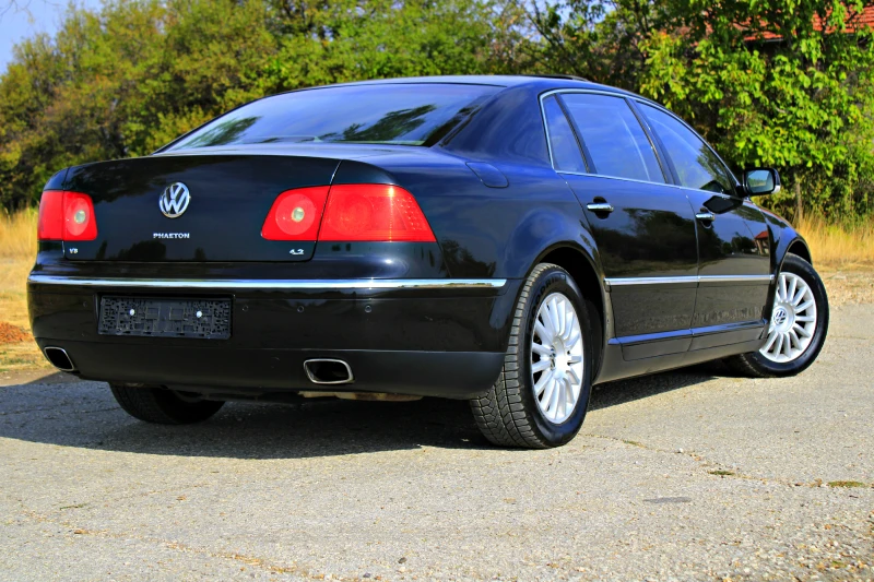 VW Phaeton 4.2 V8 4motion Long EXCLUSIVE Швейцария , снимка 4 - Автомобили и джипове - 51683556