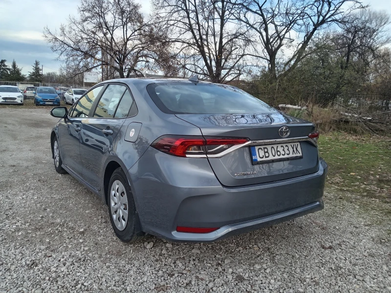 Toyota Corolla 1.5i Гаранционна, снимка 4 - Автомобили и джипове - 52547001