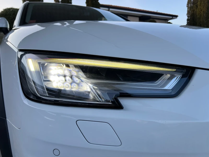 Audi A4 Allroad 3.0TDI Panorama* Distronic* Pamet, снимка 15 - Автомобили и джипове - 52884999