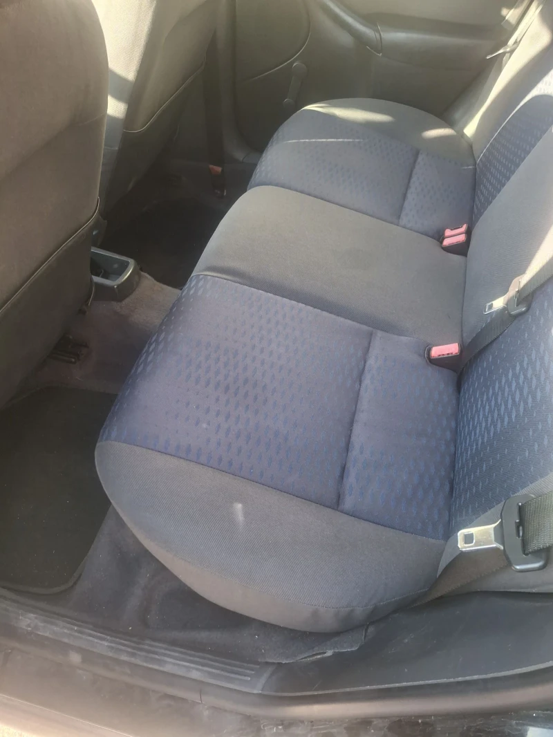 Ford Focus 1.8tdci, снимка 8 - Автомобили и джипове - 52904176