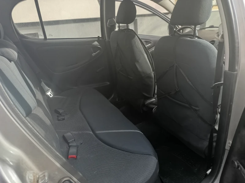 Toyota Yaris, снимка 6 - Автомобили и джипове - 53046184