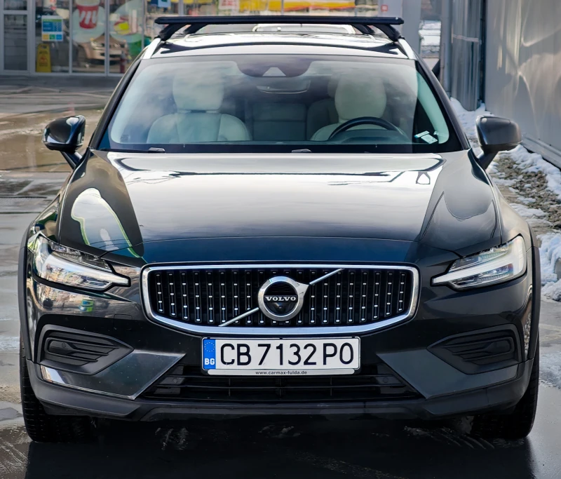 Volvo V60 Cross Country 2.0 D3 AWD AUT Panorama harman/kardon, снимка 4 - Автомобили и джипове - 53374926