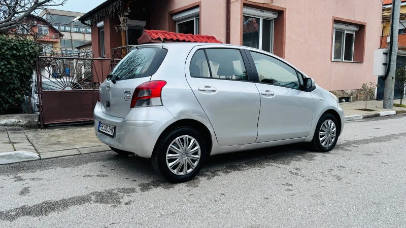 Toyota Yaris 1.4 D4D, снимка 6 - Автомобили и джипове - 53501798