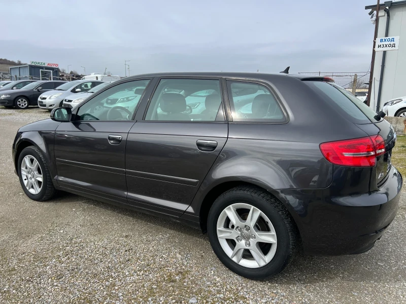 Audi A3 2.0 tdi, снимка 8 - Автомобили и джипове - 53600352