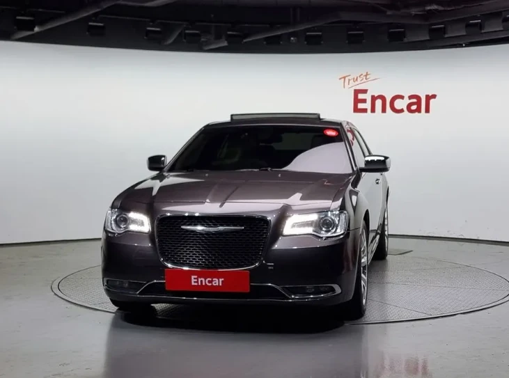 Chrysler 300c 3.6 - изображение 3
