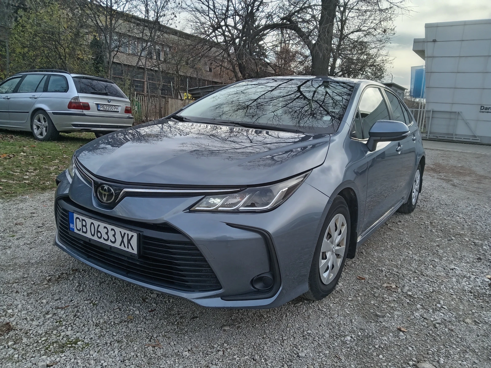 Toyota Corolla 1.5i Гаранционна, снимка 1