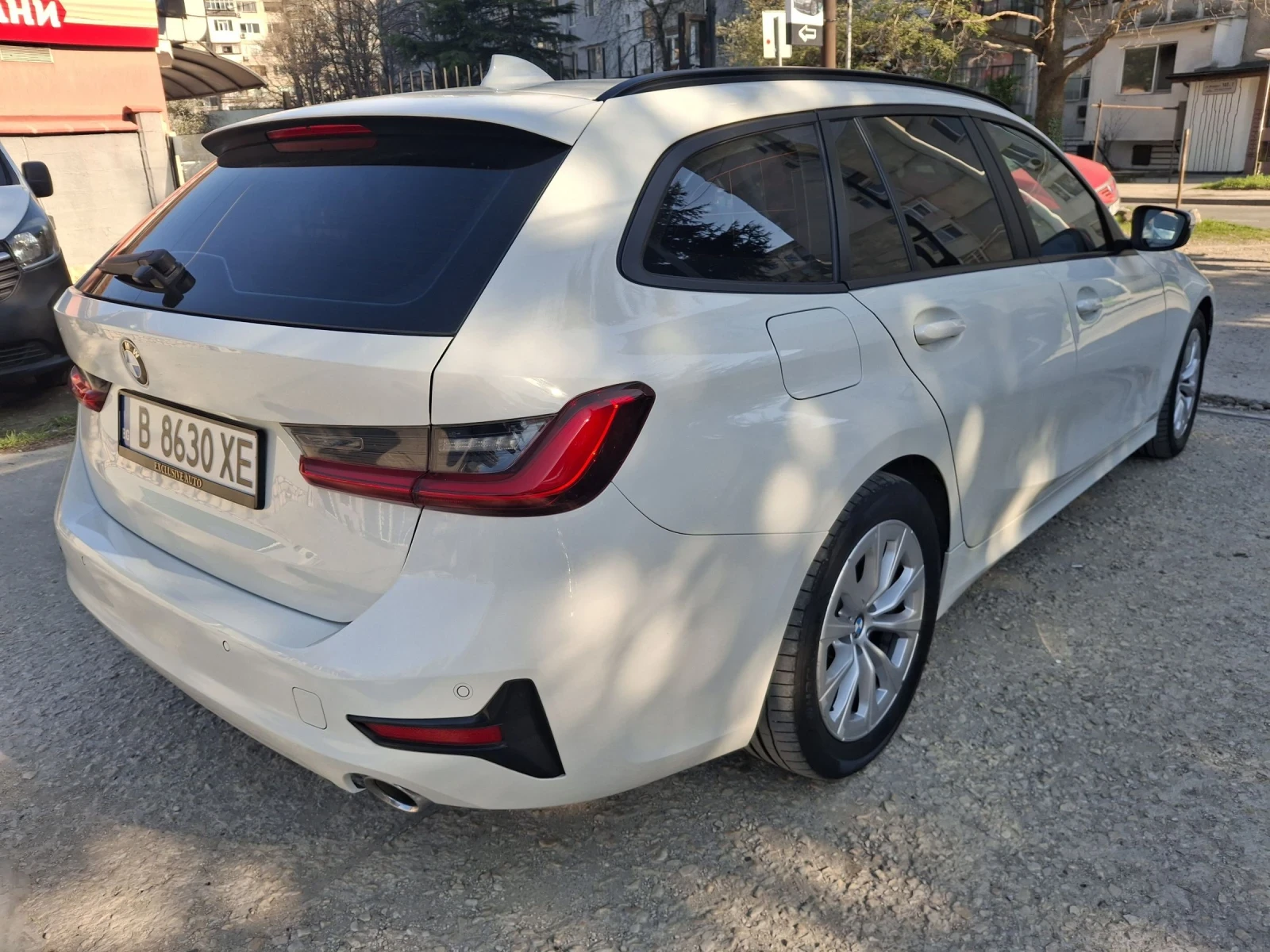 BMW 320 d 4x4, снимка 4 - Автомобили и джипове - 49878508