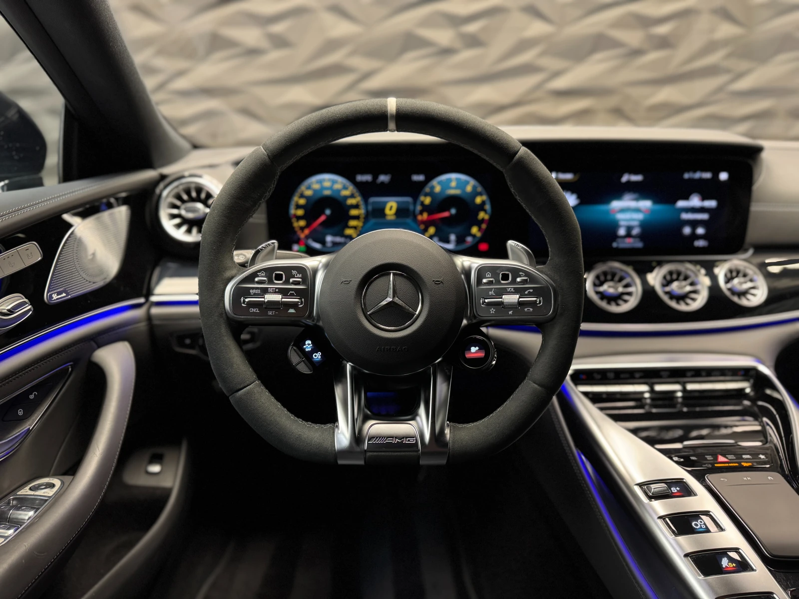 Mercedes-Benz AMG GT Burmester* 360* Head-UP* ОБДУХВАНЕ*  - изображение 6